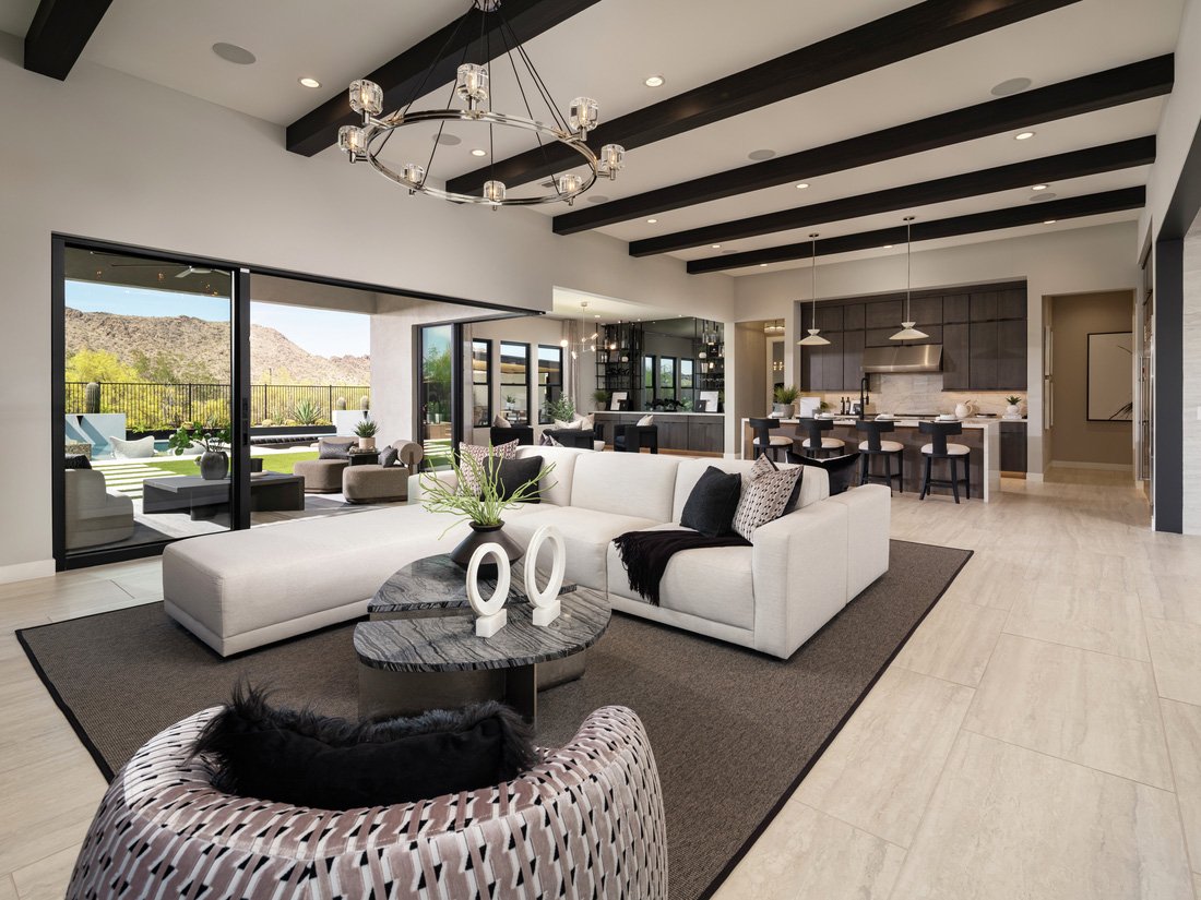 toll-brothers-saddleback-az-ladera-trails-woodland-greatroom